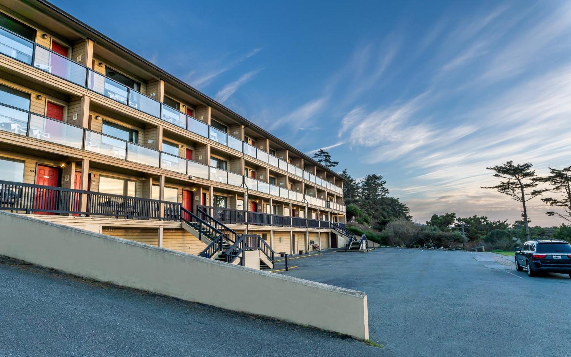 Gold Beach Inn Exterior photo